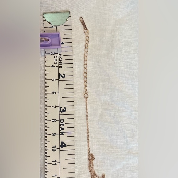 Dainty‎ Rose Gold stainless steel engraved Flower on delicate Chain necklace - Picture 9 of 12